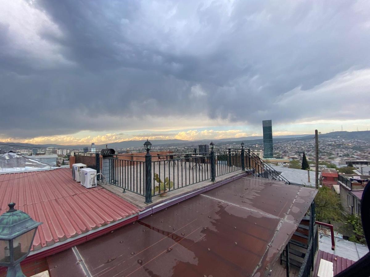9 Borbalo Street Apartment With Terrace تبليسي المظهر الخارجي الصورة