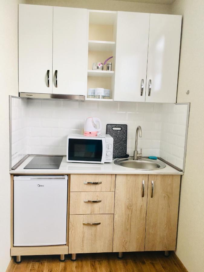9 Borbalo Street Apartment With Terrace تبليسي المظهر الخارجي الصورة
